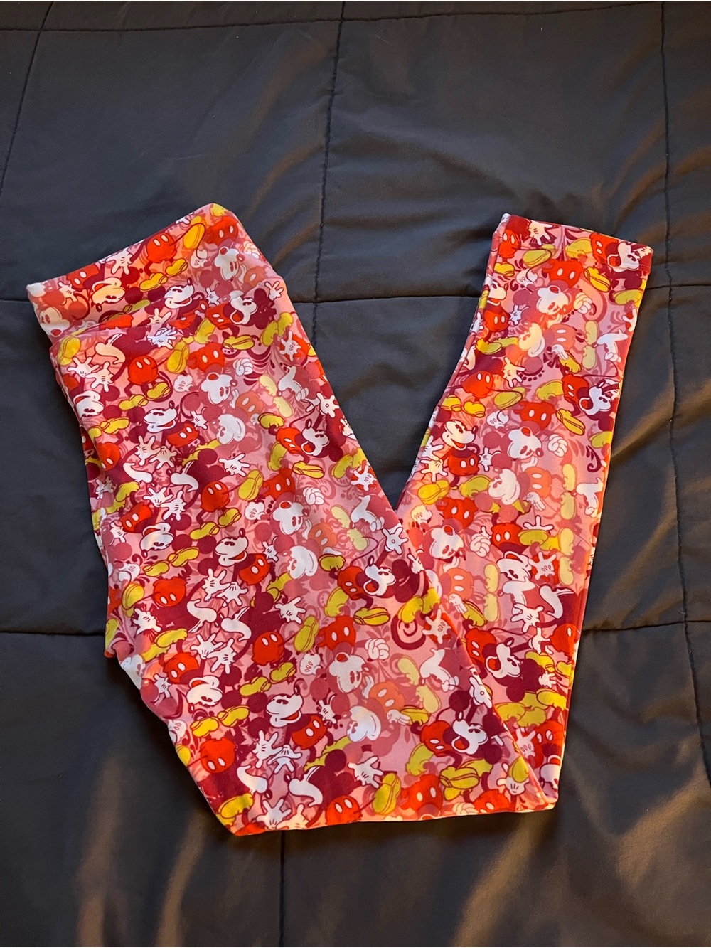 LuLaRoe Mickey Disney Patterned Leggings
